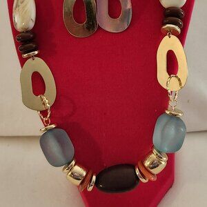 Costume fun chunky beads necklace & earrings set blue brown gold tone NIP